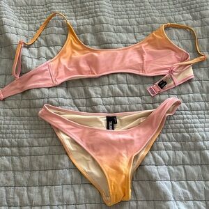 Sunset ombré bikini 🌺